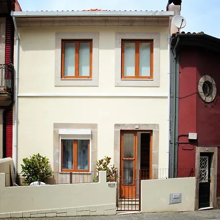 Amazing River Views - 2 Ensuit Bedrooms, Free Parking Vila Nova de Gaia