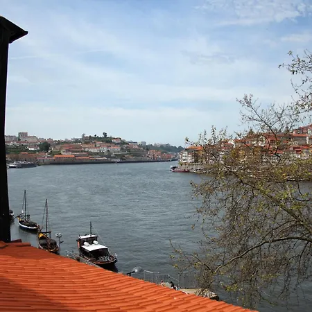 Apartment Amazing River Views - 2 Ensuit Bedrooms, Free Parking Vila Nova de Gaia